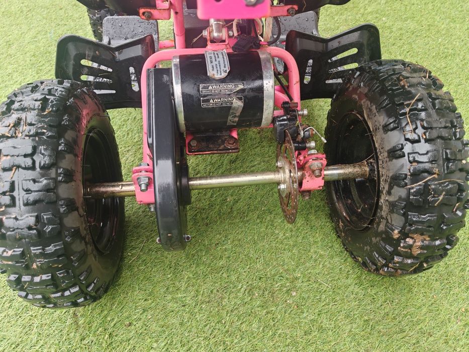 Se vinde atv 800 W