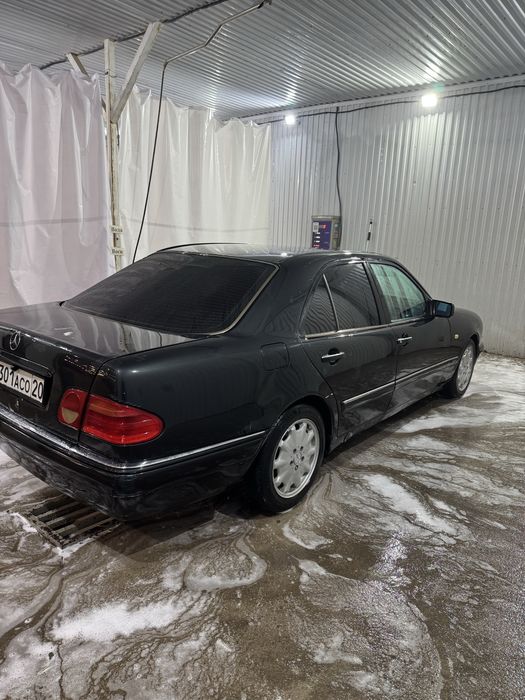 Продам Benz w210