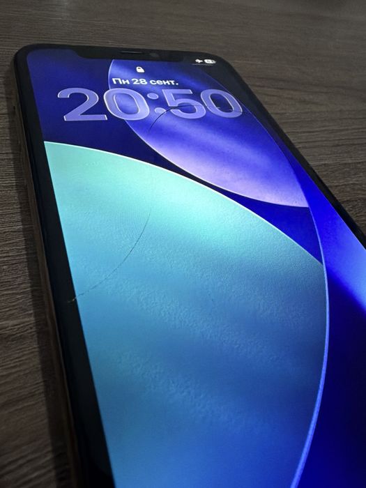 Продам Iphone 11 pro