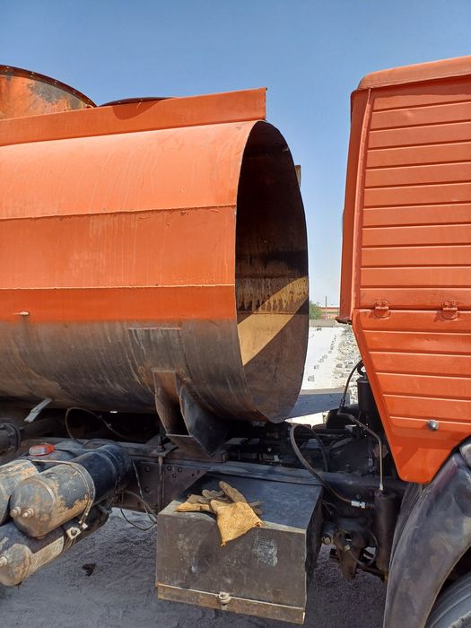 Выполняю сварочные работы