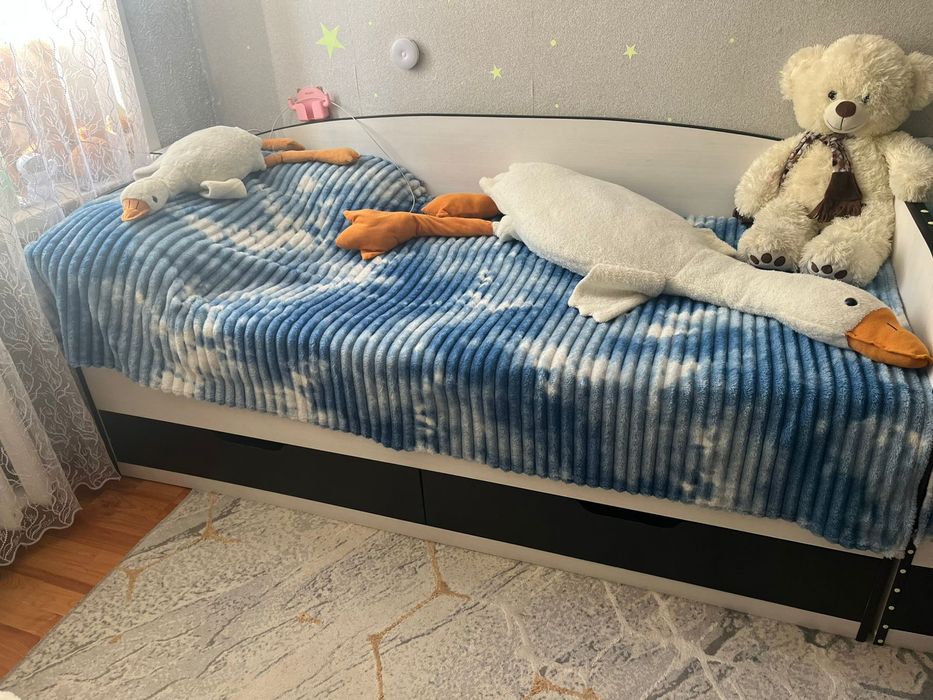 Продам кровати 80/190