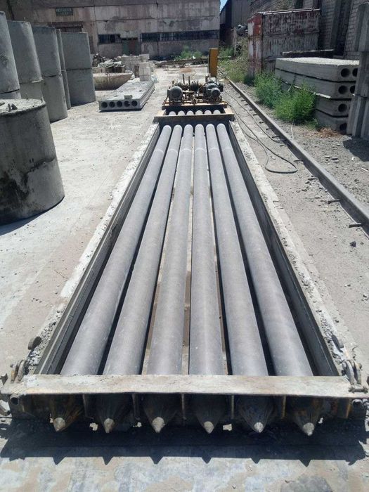 Пустотни плита аппарат сотилади