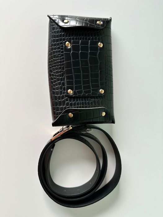 Дамска чанта за кръст Answear