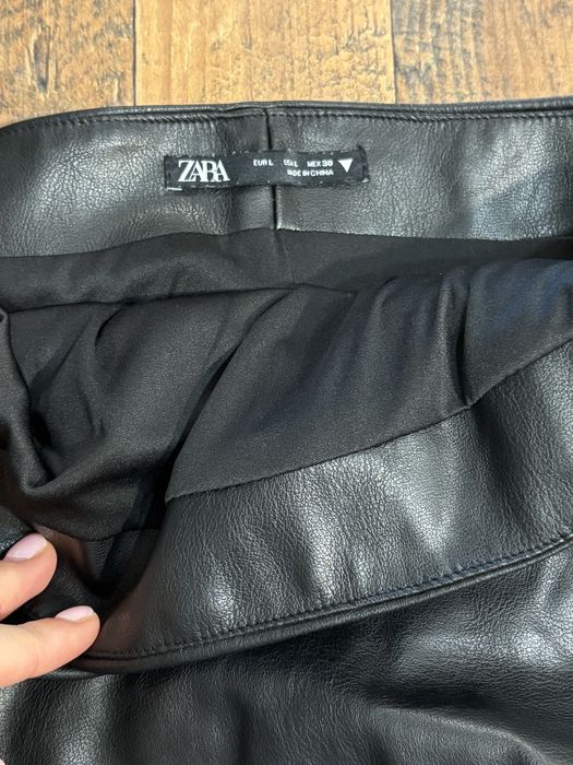 Кожена рокля,Zara