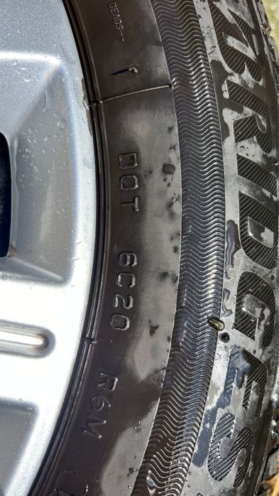 Продавам оригинални джанти за Рено 205/60R16