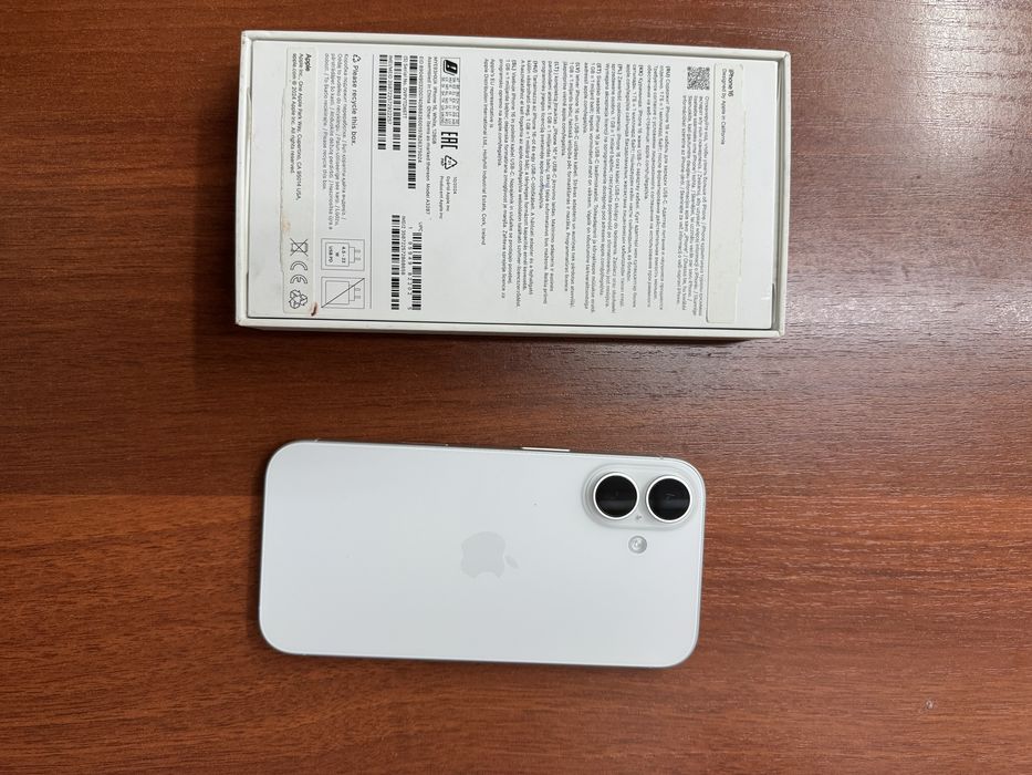 iPhone 16 128gb Емкость 100%