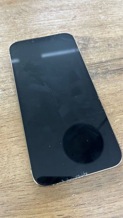 Проадется Айфон 13 Про Макс 256гб