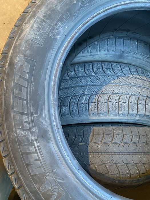 Шины на 18 235/60