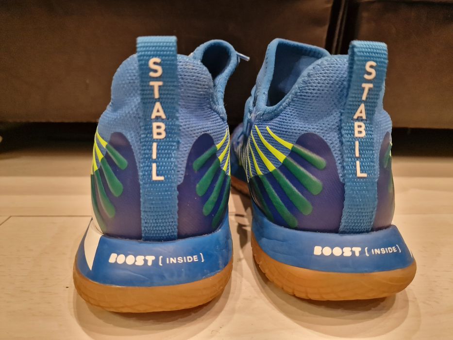 Adidas Stabil Next Gen 44 номер маратонки