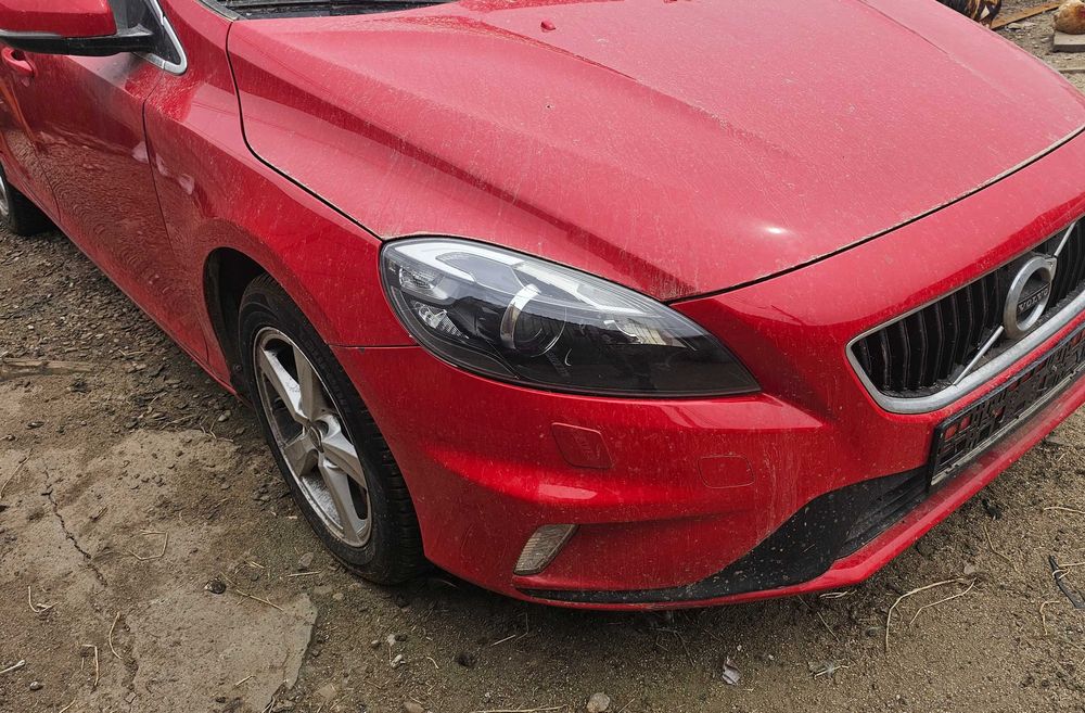 Dezmembrez volvo v40 D3 5 pistoane