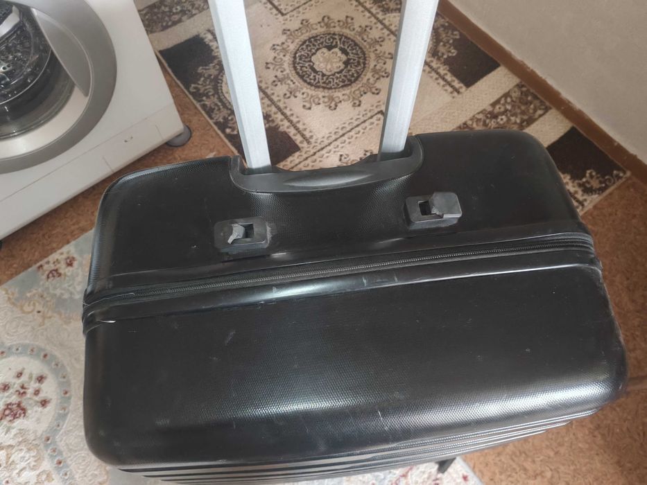 Чемодан  чемодан