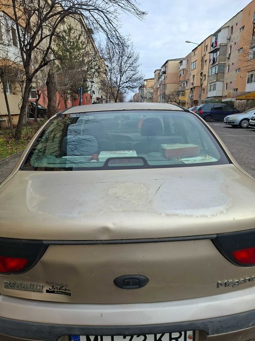 Vînd Renault Megan Classic