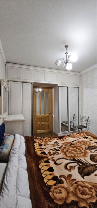 Срочно продается 2/1/4 юнусабад 14 . Метро Туркистон