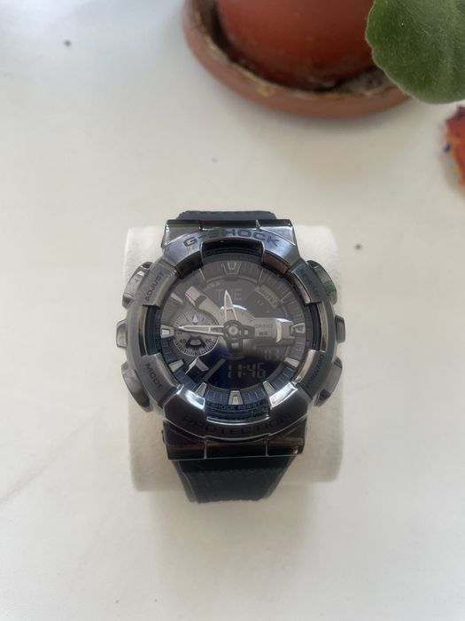 Продам часы Casio GM-110BB оригинал