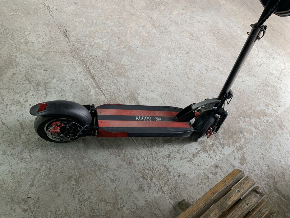 электросамокат KUGOO M4