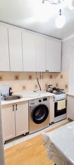 По суточно 1 ком кв