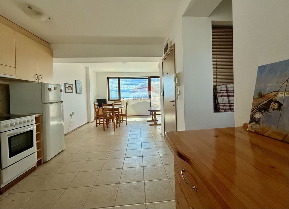 Продава се Тристаен апартамент в Балчик - 127 кв.м за 562 €/кв.м - Снимка #4