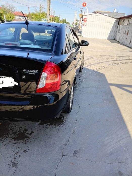 HYUNDAI Accent 2007 — imagine 3