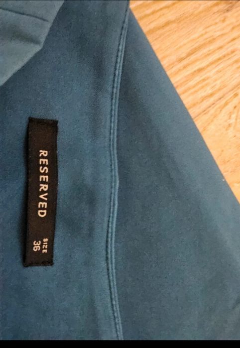 Fusta damă marca Reserved