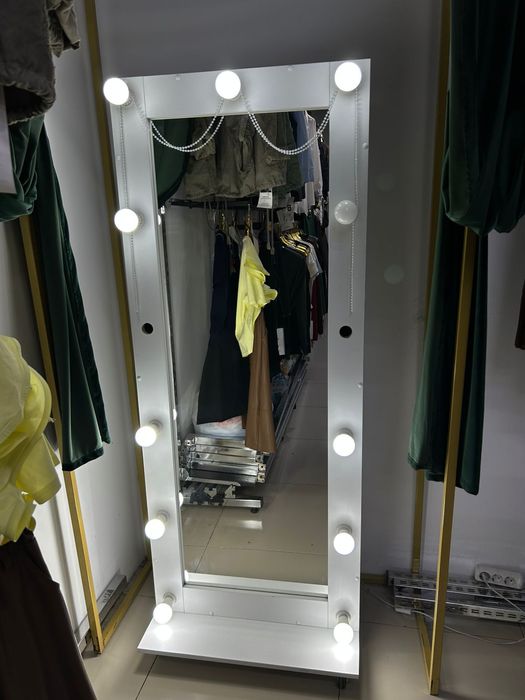 Продаётся оборудование для магазина