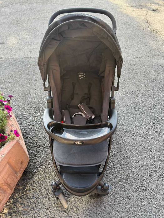 Продам детскую коляску