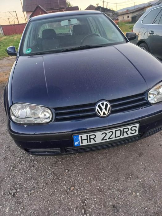 Vand Golf 4 anu 2000