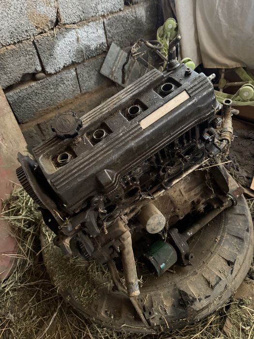 Матор карина е 2.0