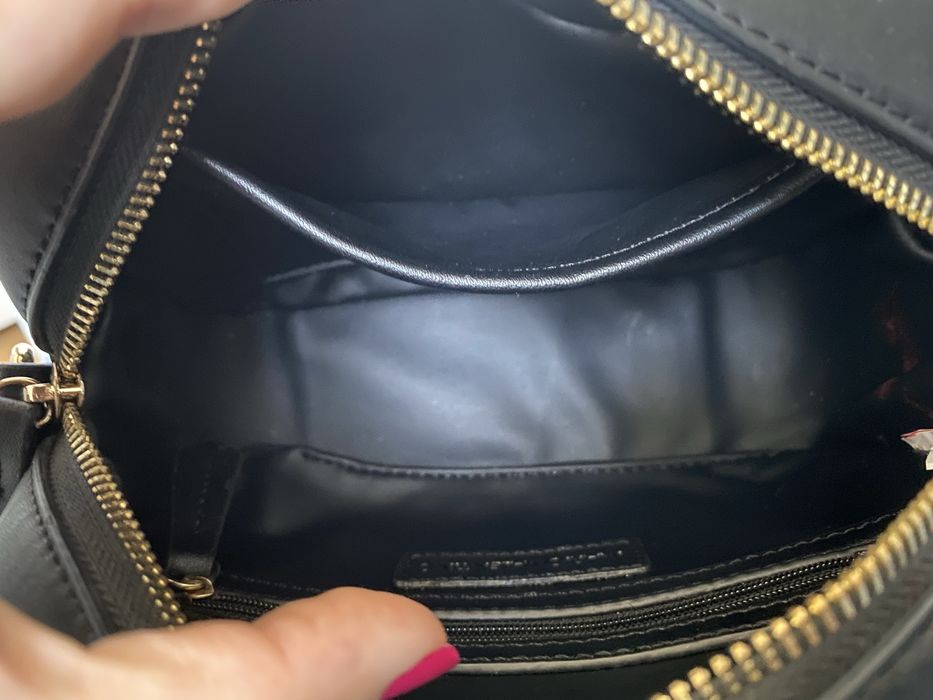 Оригинална чанта през рамо VALENTINO