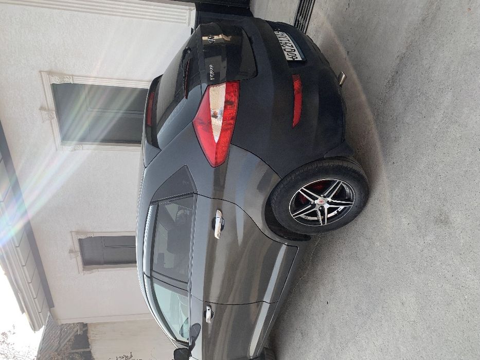 Chery Forza sotiladi