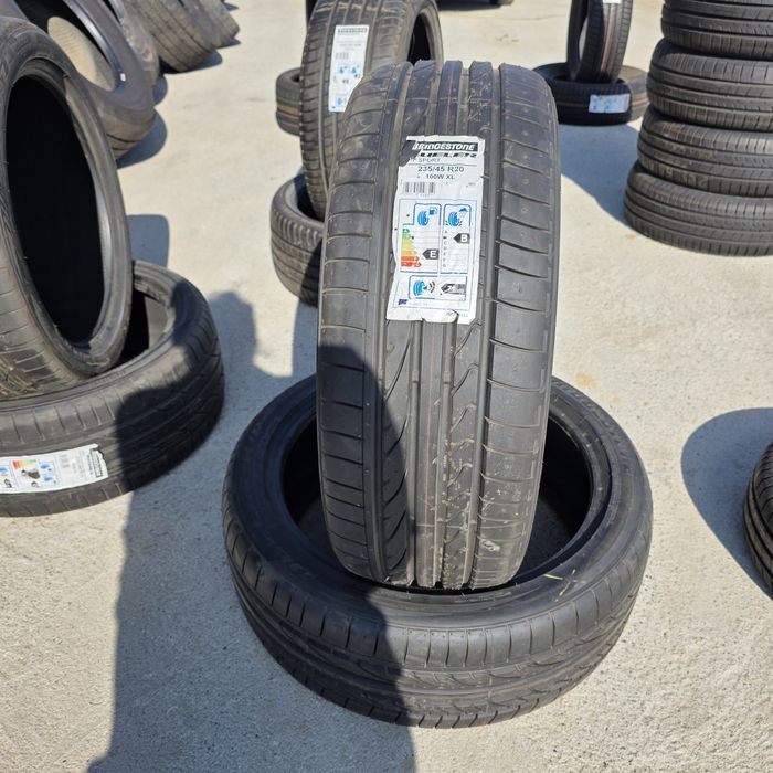 Anvelope turism noi vara Bridgestone 235 45 20