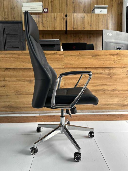 Кресло для офиса и дома -  Sadde