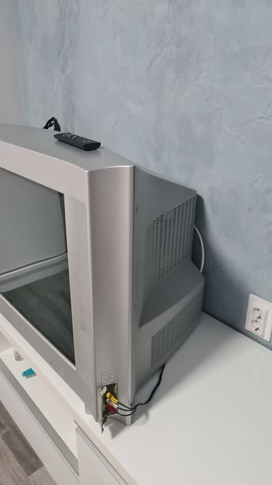 Телевизор Сони Тринетрон