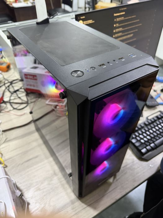 Kampyuter Intel Core i7 14700K