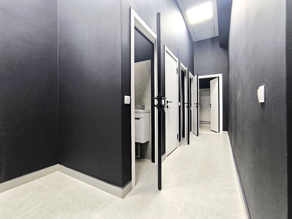 Продается коммерческое помещение  — 210 кв. Рядом трц Мега