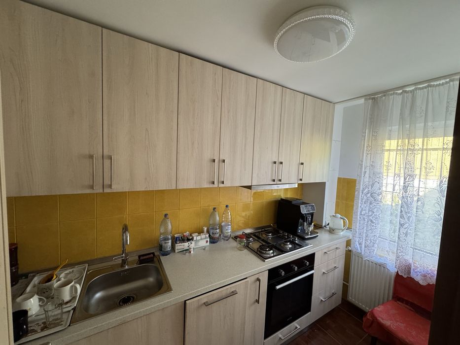 Casa de vanzare in Podgoria cu iesire la Crisul Repede