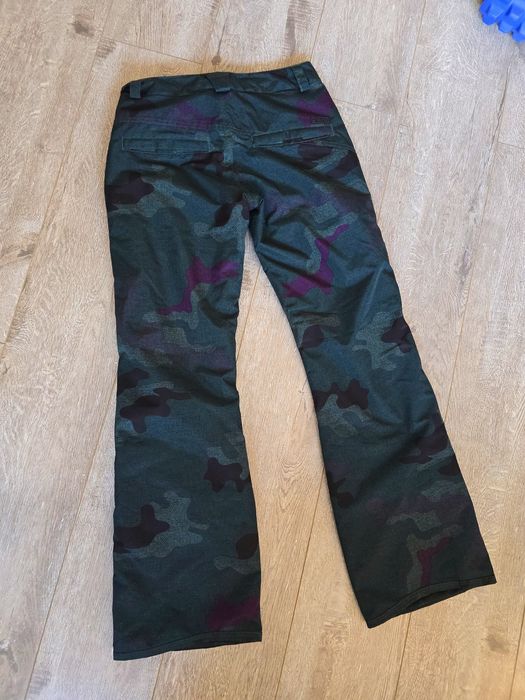 Pantaloni Volcom ski Snowboard dama S noi