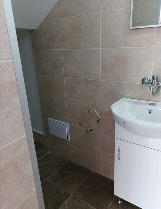 Дава се под наем Магазин в Дупница - 30 кв.м за 153 € - Снимка #2