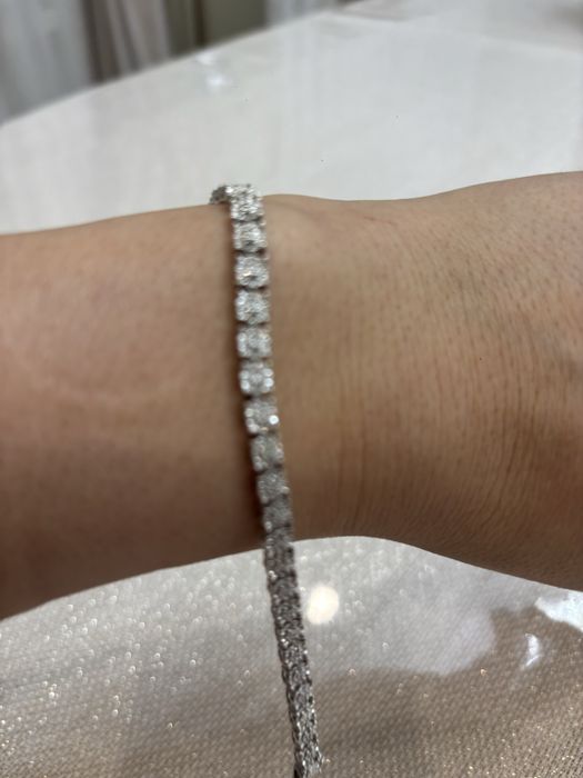 Продам браслет серебро с брилиантами