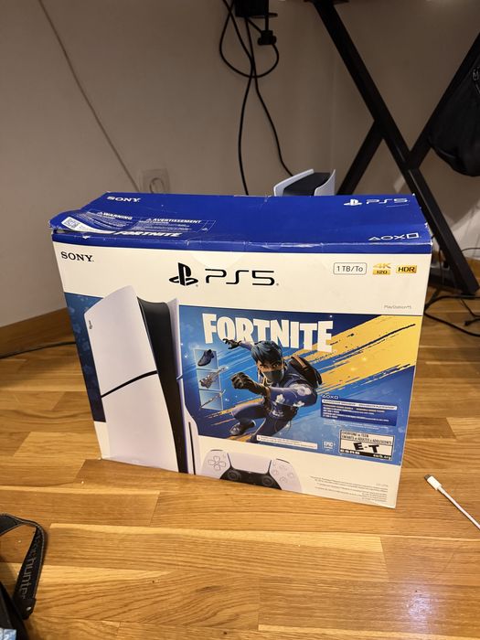 Play station 5 1TB Fortnite Edition