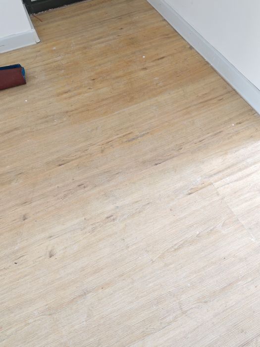 Паркет сатылады.