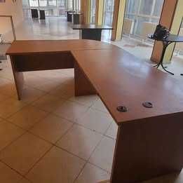 de vanzare birou in forma de L