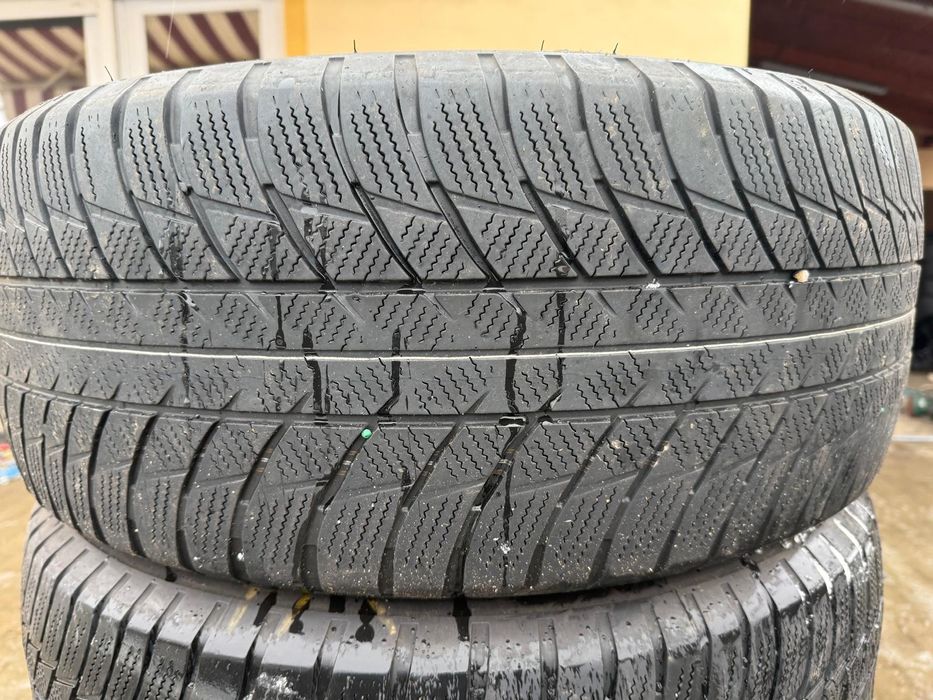 Anvelope 245 50 19 Bridgestone iarna 2020