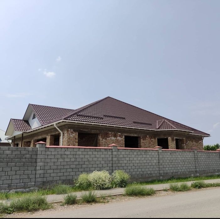 Кровля крыш , ремонт крыш, Навесы.