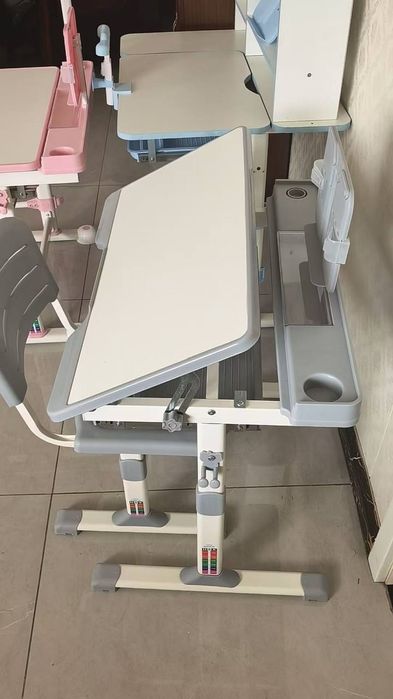 Детские парта 
Bolalar partasi