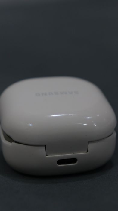 Samsung Galaxy Buds 2 оливковый