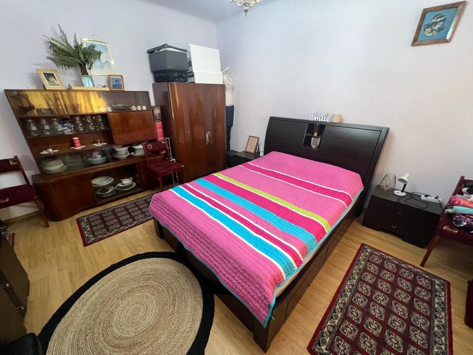 Apartament la vila , Gura Campului