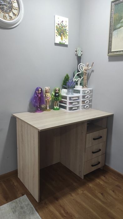 Письменный  стол