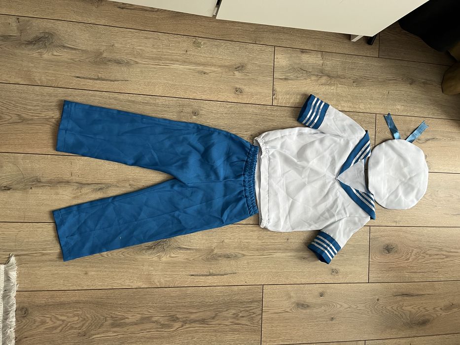 Продам костюм матроса