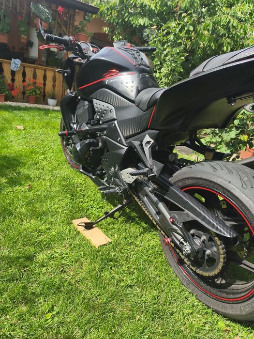 Kawasaki Z750R ABS