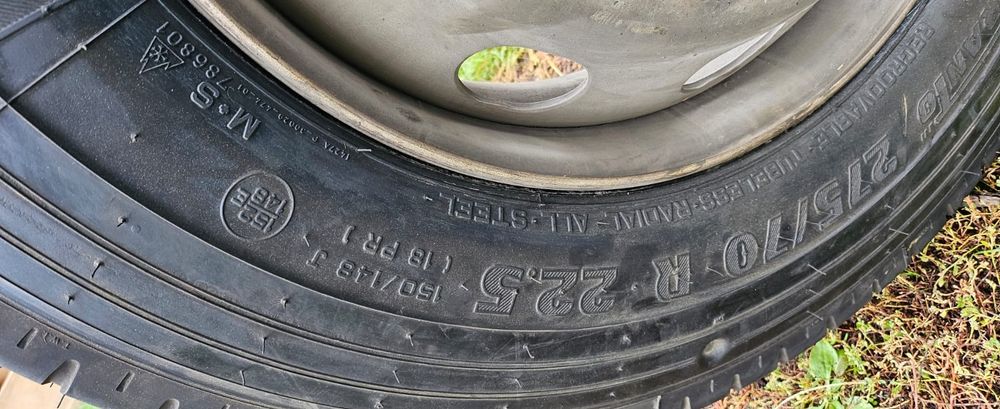 Anvelopă cu janta inclusa